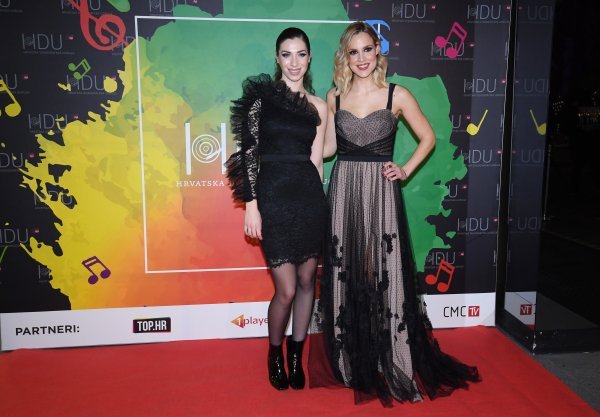 Mirna Savić i Iva Radišić