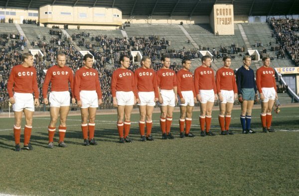 Aleksander Lenev, Eduard Strelcov, Genadij Matvejev, Vasilij Danilov, Anatolij Baniševskij, Josif Sabo, Valerij Parkujan, Vadim Sosnikin, Valentin Afonin, Jurij Pšeničnikov, Albert Šesternev