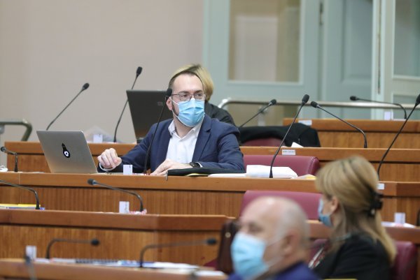 Saborska rasprava o ministru Ćoriću