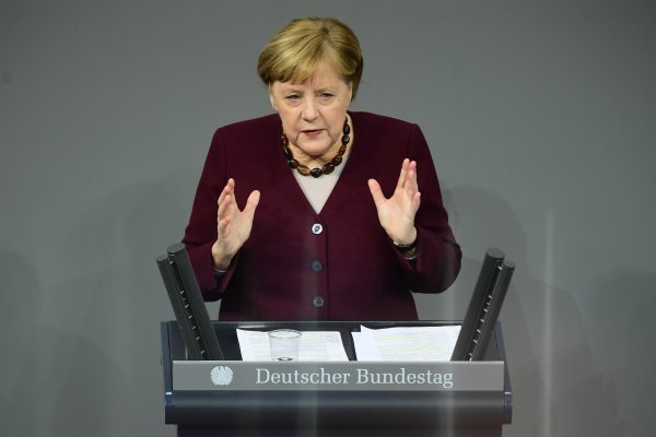 Angela Merkel u Bundestagu