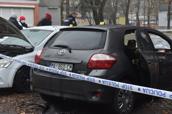 Izgorjela tri automobila u Zagrebu