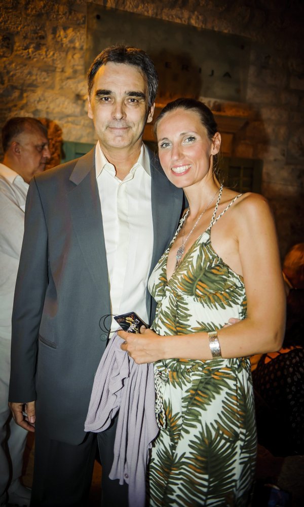 Dean Dvornik sa suprugom Ivanijom