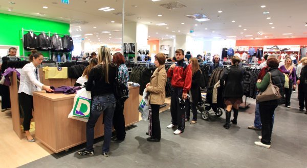 Gužve u trgovačkim centrima stvar su prošlosti