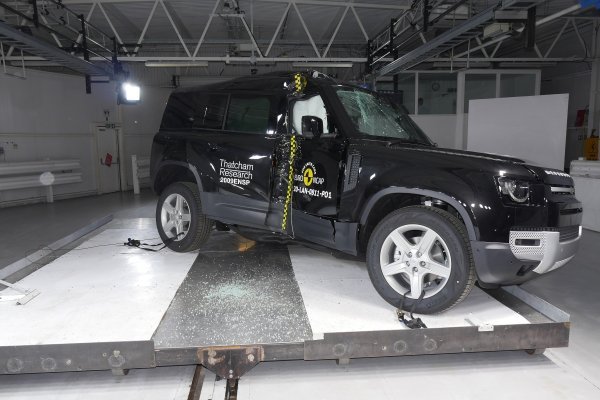 Land Rover Defender 110 na Euro NCAP testiranjima