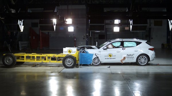 Novi Seat Leon osvaja pet zvjezdica u okviru novog i strožeg Euro NCAP sigurnosnog testa