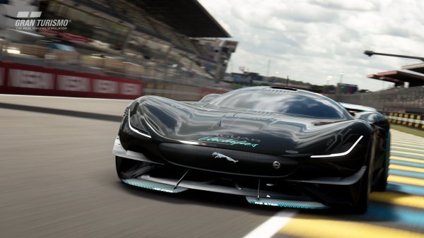 Jaguar Vision Gran Turismo SV je potpuno električni virtualni trkaći endurance automobil za video igru Gran Turismo