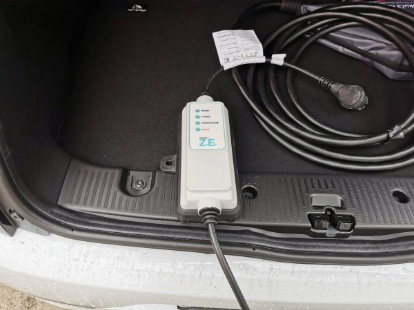 Renault Twingo Electric Intens R80