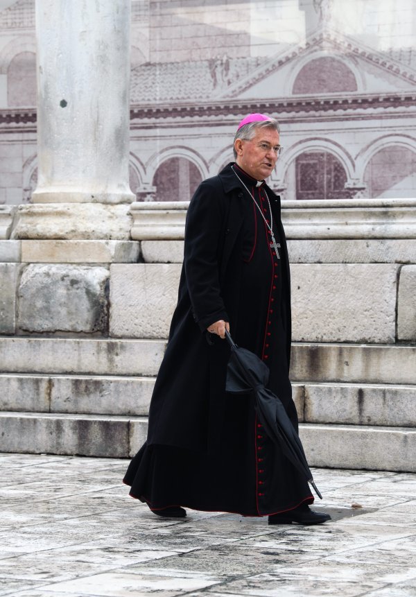 Nadbiskup Marin Barišić predvodio božićnu misu u katedrali sv. Dujma