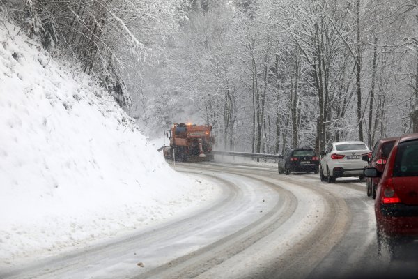 Autocesta Rijeka-Zagreb od Kikovice do Delnica zatvorena za sav promet