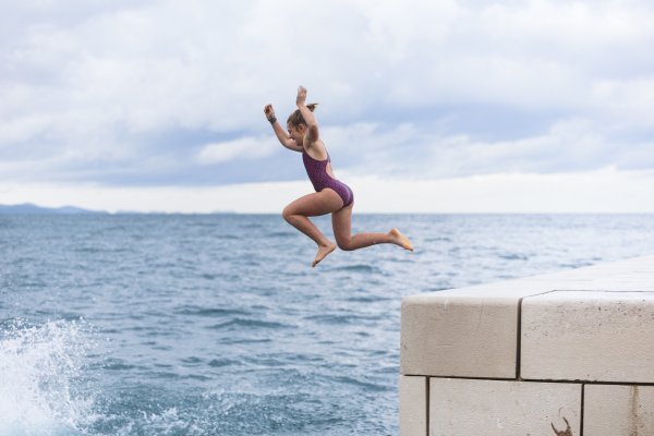 Tradicionalno kupanje u Zadru