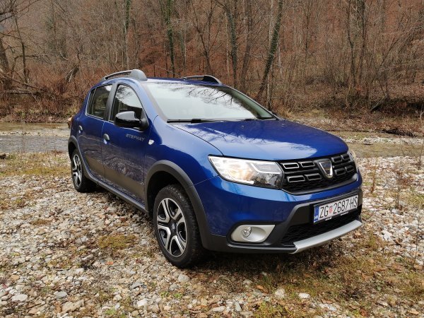 Dacia Sandero Proud 1.0 TCe 100 ECO-G