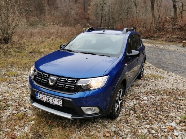 Dacia Sandero Proud 1.0 TCe 100 ECO-G