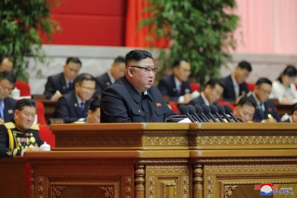 Kim Jong un na 8. kongresu Radničke partije Sjeverne Koreje