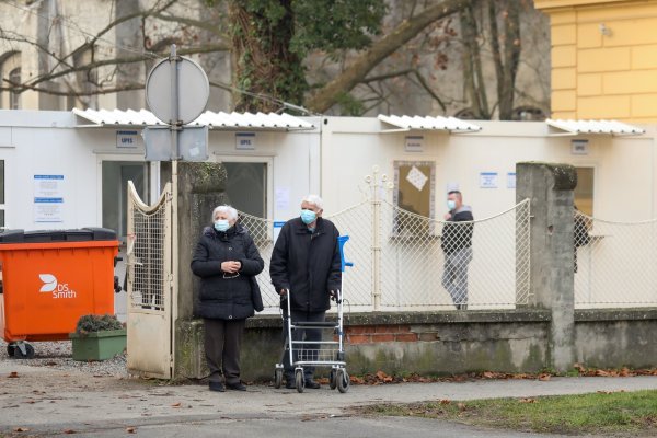Testiranje na koronavirus u Osijeku