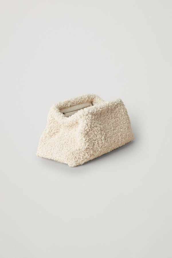 Cos teddy clutch torba