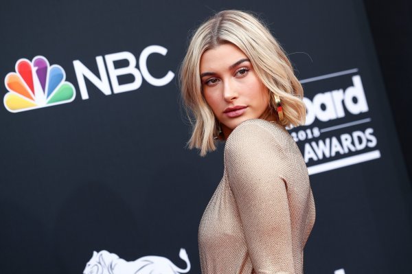 Hailey Bieber