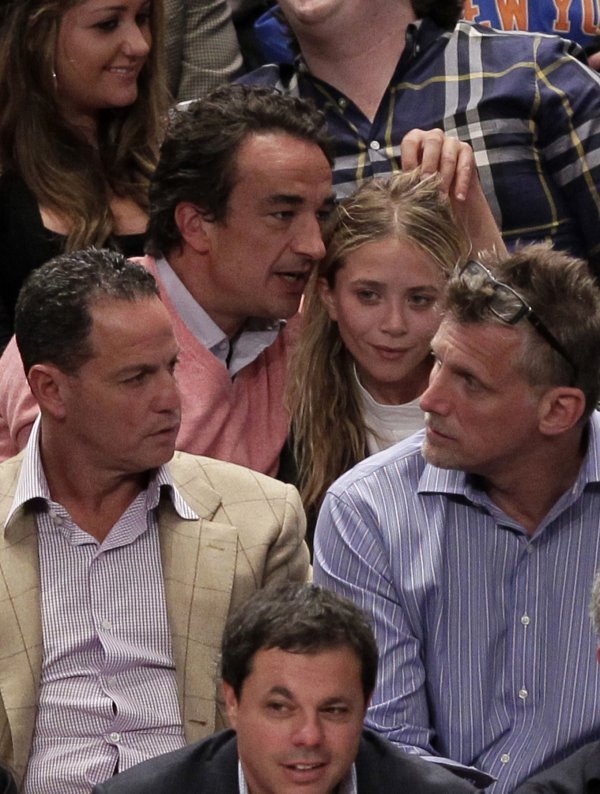 Mary-Kate Olsen, Olivier Sarkozy