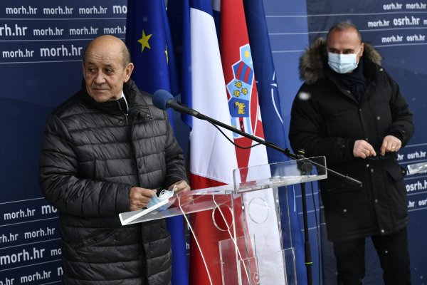 Gordan Grlić Radman i Jean-Yves Le Drian u Petrinji