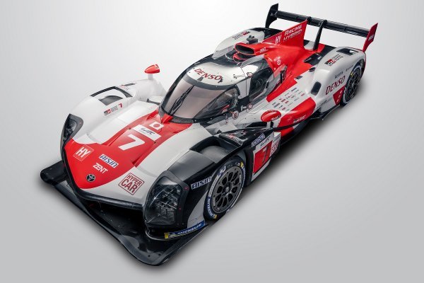 TOYOTA GAZOO Racing GR010 HYBRID - hiper automobil za FIA WEC pvenstvo 2021.