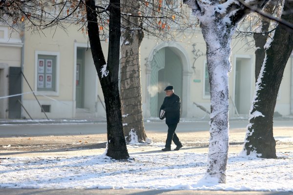 Hladna fronta donijela je i na potresom razrušene dijelove Hrvatske izuzetno hladno jutro