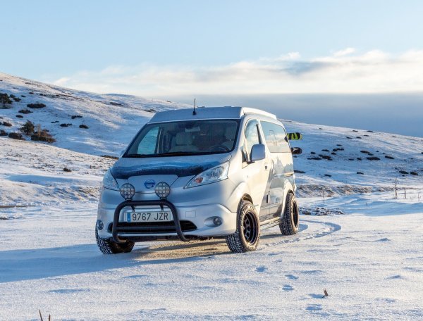 Nissan e-NV200 Winter Camper concept