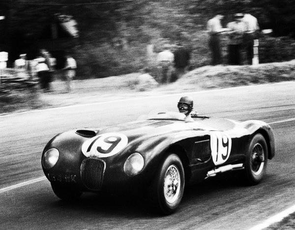 Jaguar C-type pobjednik na '24 sata Le Mansa' 1953.