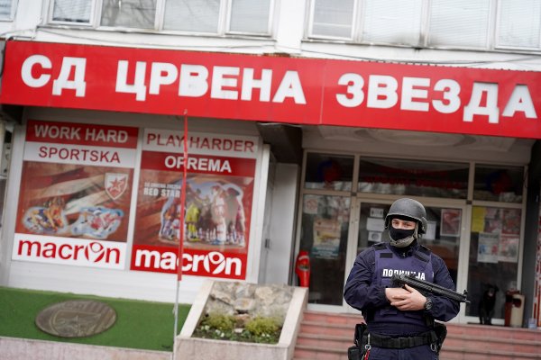 Beograd: Policija pretresa stadione Partizana i Crvene Zvezde