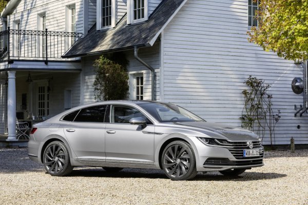 VW Arteon prva generacija (2017.)