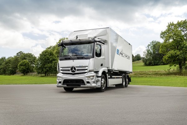 Mercedes-Benz GenH2 Truck s pogonom na gorive ćelije