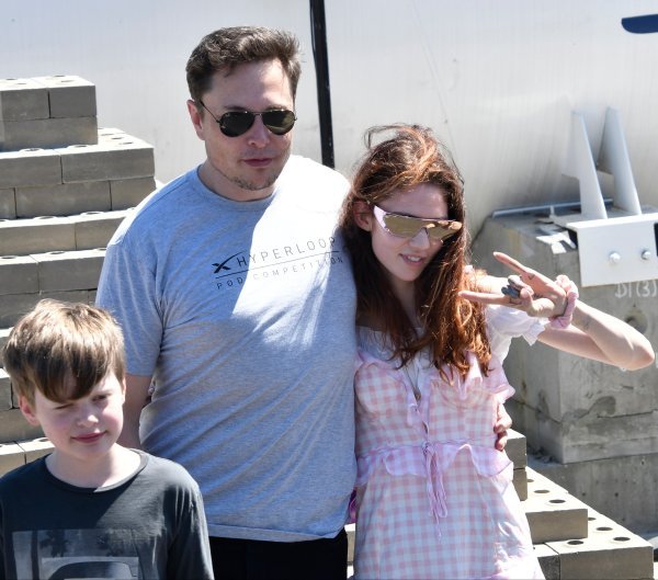 Elon Musk, Grimes