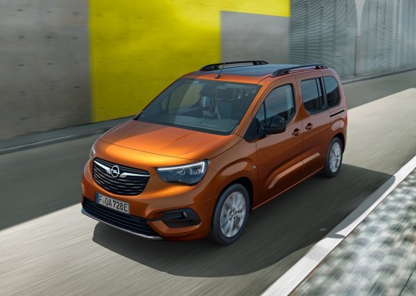 Opel Combo-e Life