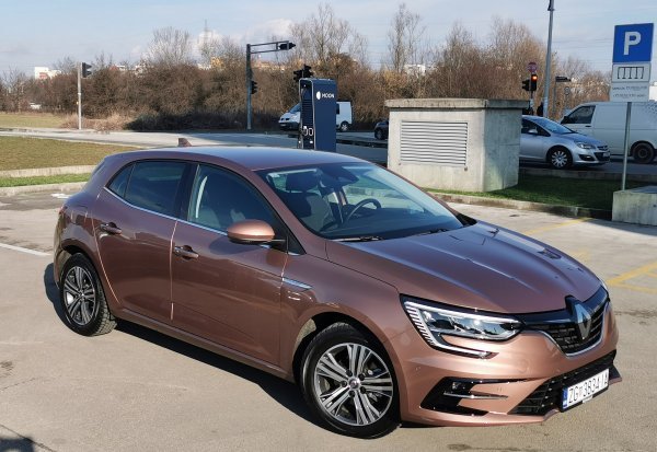 Renault Mégane Edition One TCe 140 EDC FAP