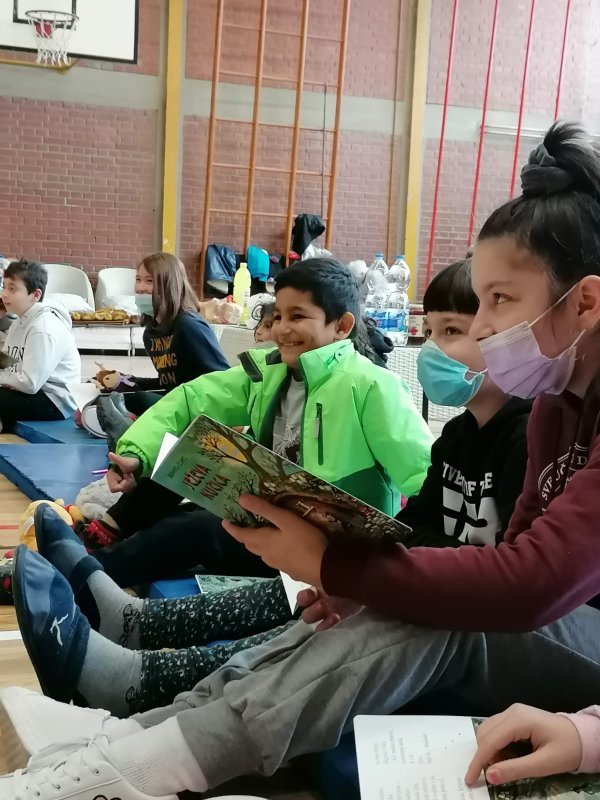 Glumci na Baniji izvode predstave za djecu