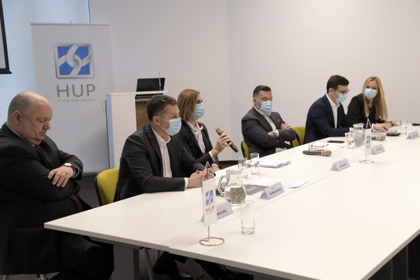 Konferencija za medije predstavnika veledrogerija okupljenih u HUP-u