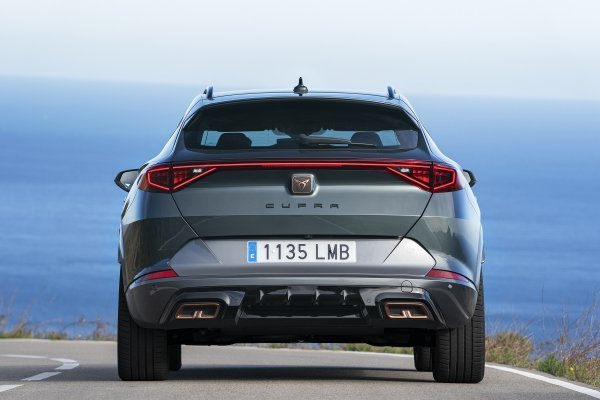 Cupra Formentor e-HYBRID