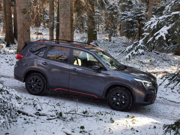 Subaru Forester 2.0i e-Boxer 4DVENTURE