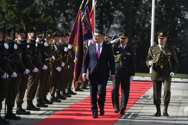 Milanović na obilježavanju 27. obljetnice Počasno-zaštitne bojne