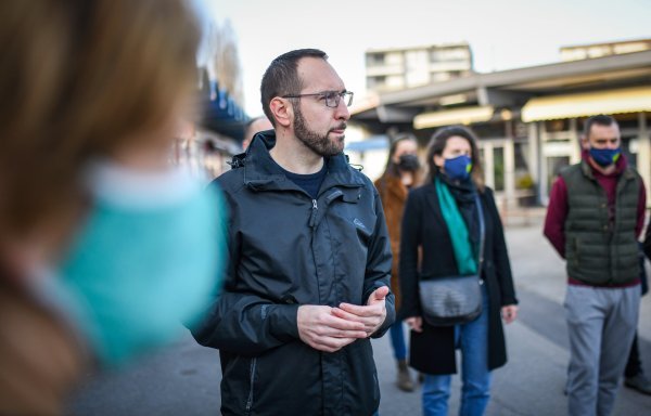 Tomašević i Zdunić na konferenciji o problemima na Pešćenici