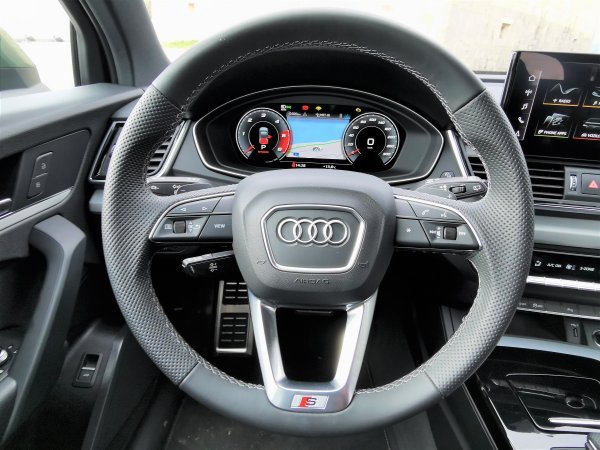 Audi Q5 40 TDI quattro S tronic S line +