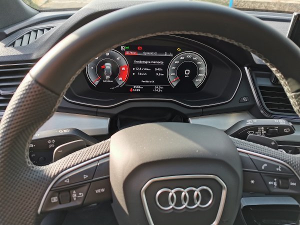 Audi Q5 40 TDI quattro S tronic S line +