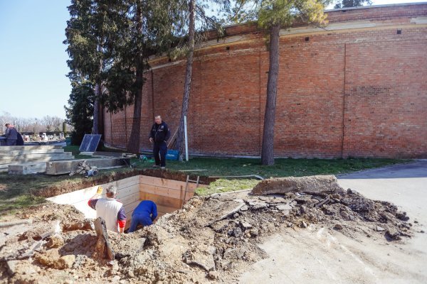 Pripreme za ukop Milana Bandića na Mirogoju