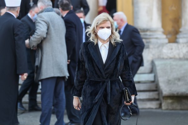 Zagreb: Odlazak iz HNK nakon završene komemoracije za Milana Bandića