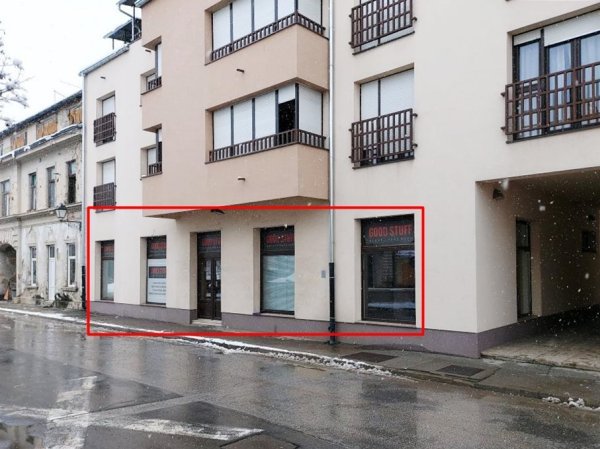 Petrinja - Trg Stjepana Radića 8