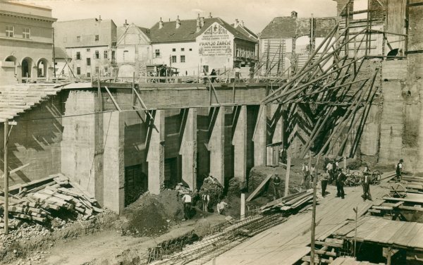 Izgradnja tržnice Dolac