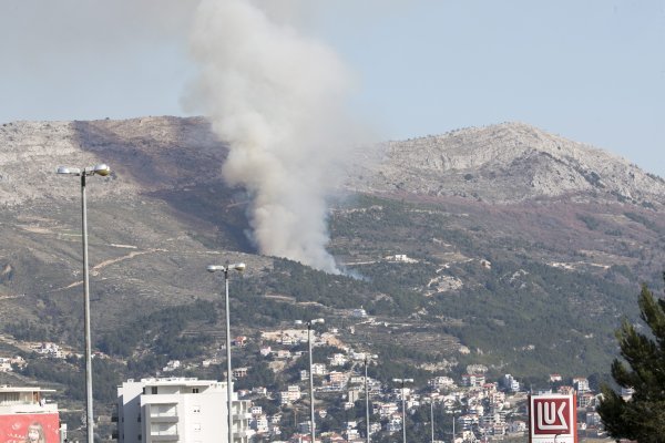 Požar na brdu Perun kod Strožanca