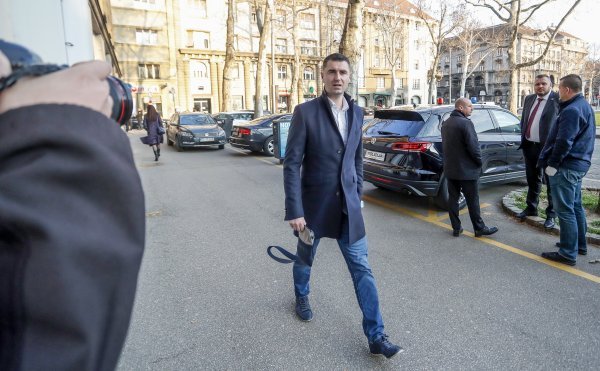 Dolazak na sjednicu Predsjedništva i Nacionalnog vijeća HDZ-a