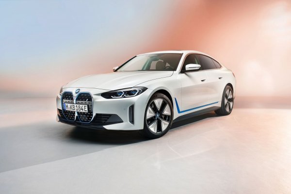 BMW i4 - prije premijere