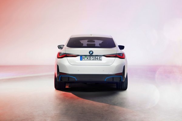 BMW i4 - prije premijere