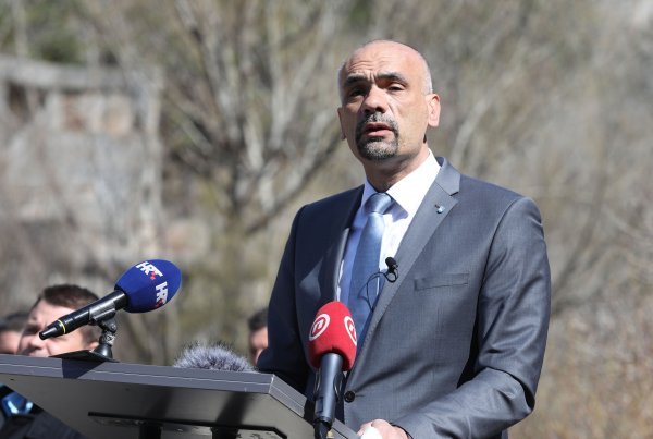 Gradonačelnik Knina Marko Jelić najavio kandidaturu za šibensko-kninskog župana