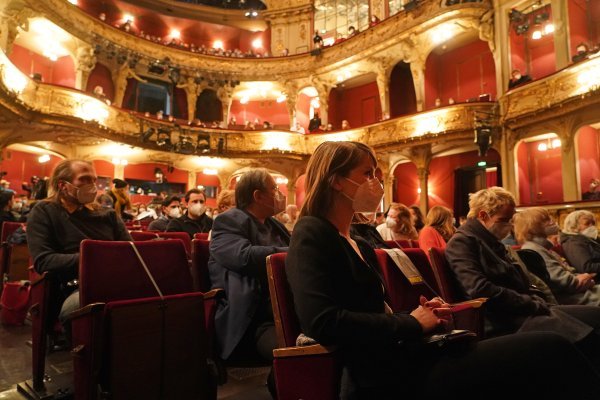Nastup kazališne družine Berliner Ensemble